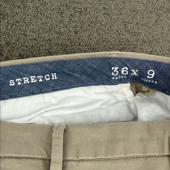 Chaps Shorts Mens 36 x 9 in Classic Tan Shorts Flat Front Coastland Wash Stretch - Picture 4 of 6